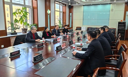 凯发天生赢家一触即发首页董事长胡晓萍、总裁芦传有赴黑龙江省药品监督管理局座谈交流